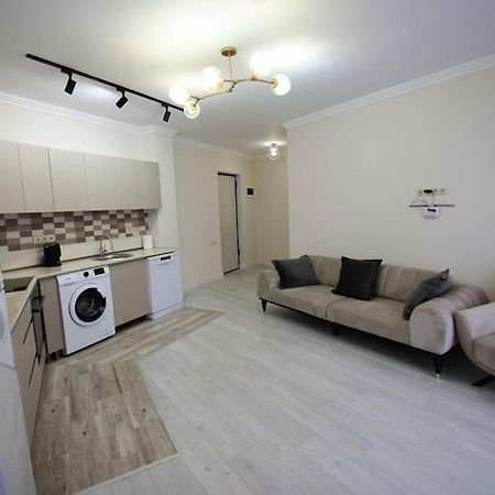 Persona Rooms Zugdidi Exterior foto